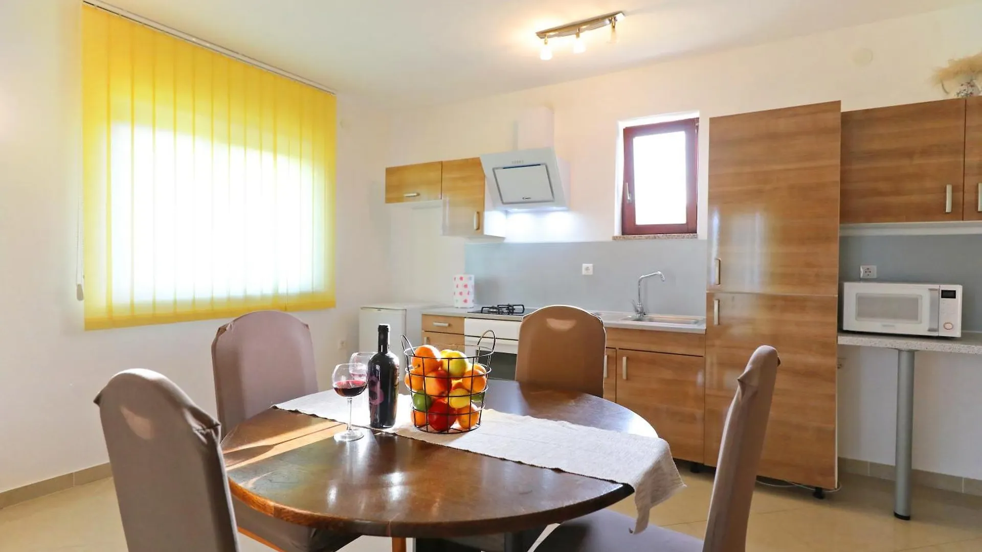 Hablando Apartments-70M From The Sea Pridraga 0*,